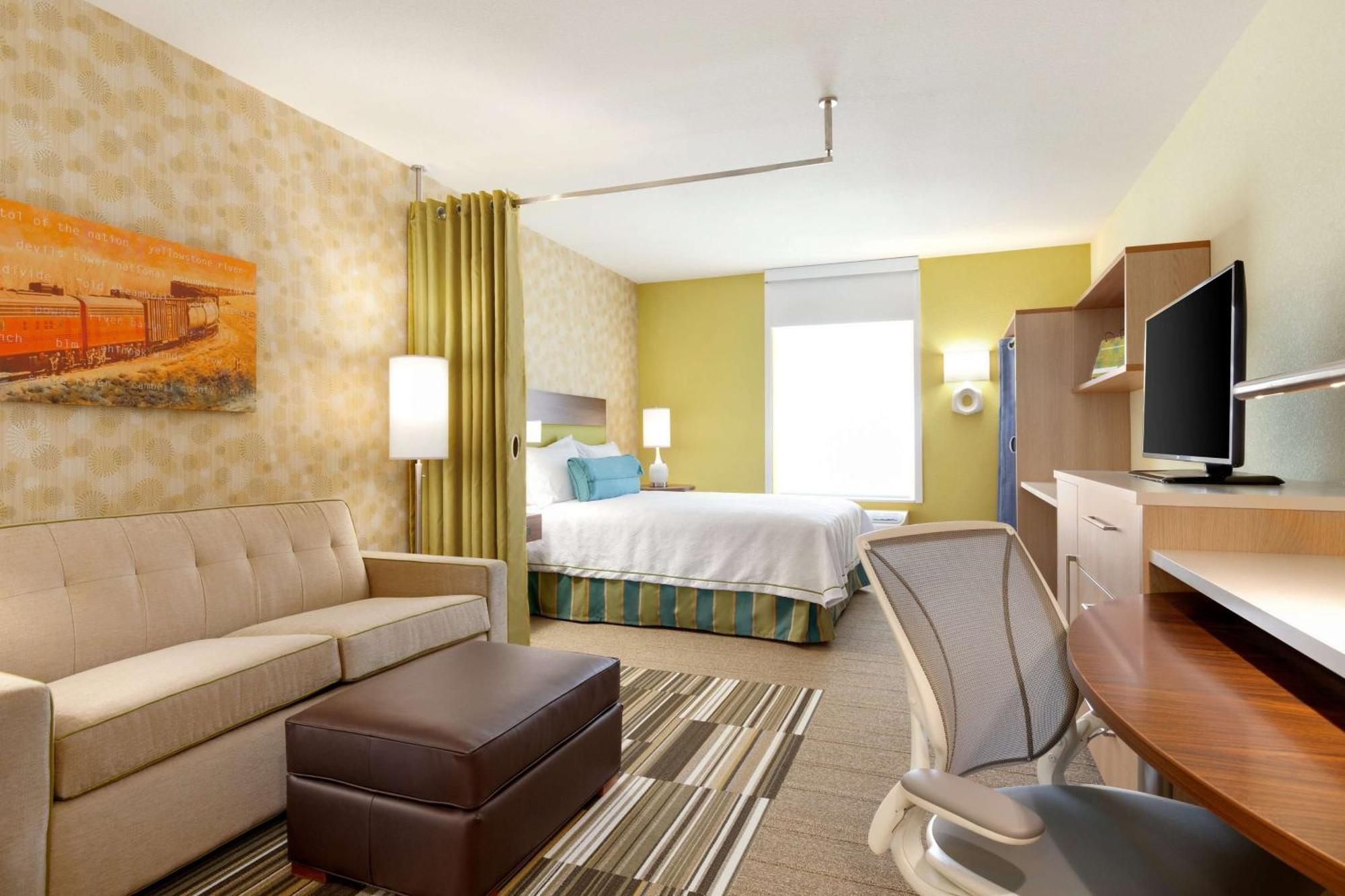 Home2 Suites By Hilton ג'ילט מראה חיצוני תמונה