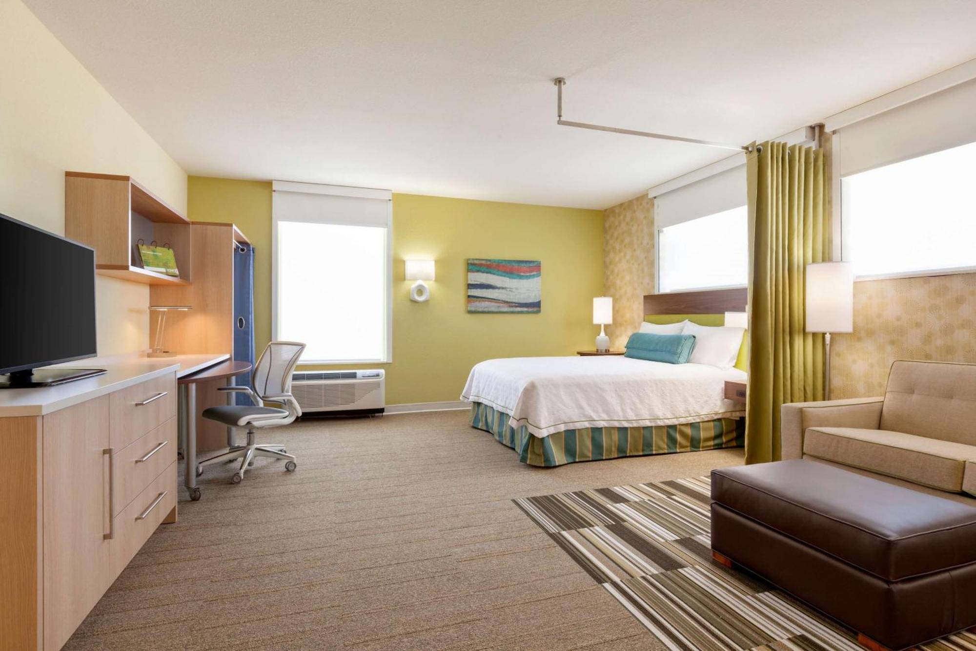 Home2 Suites By Hilton ג'ילט מראה חיצוני תמונה