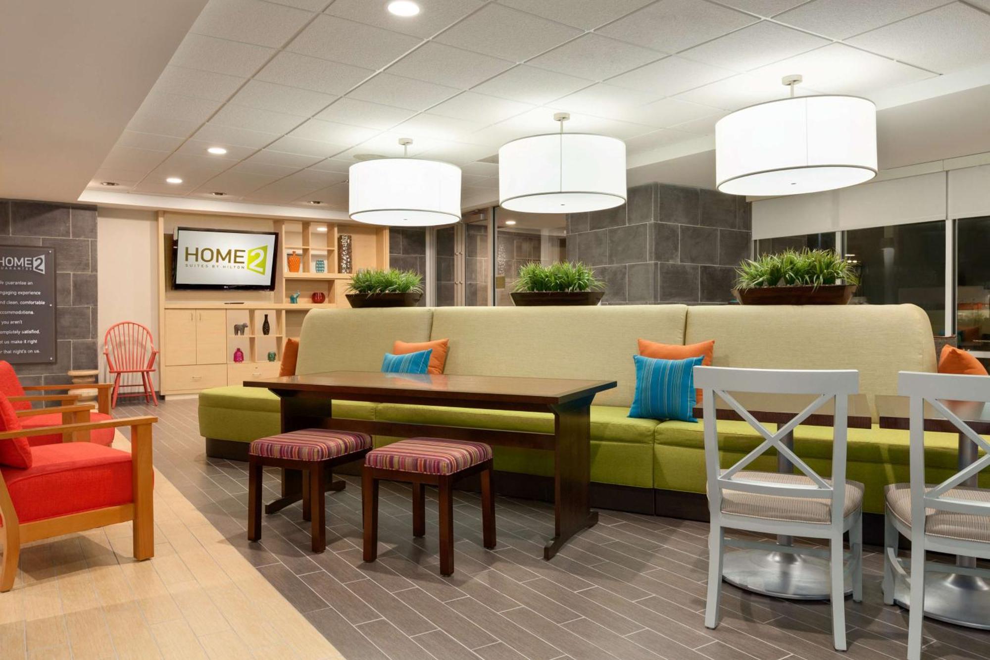 Home2 Suites By Hilton ג'ילט מראה חיצוני תמונה