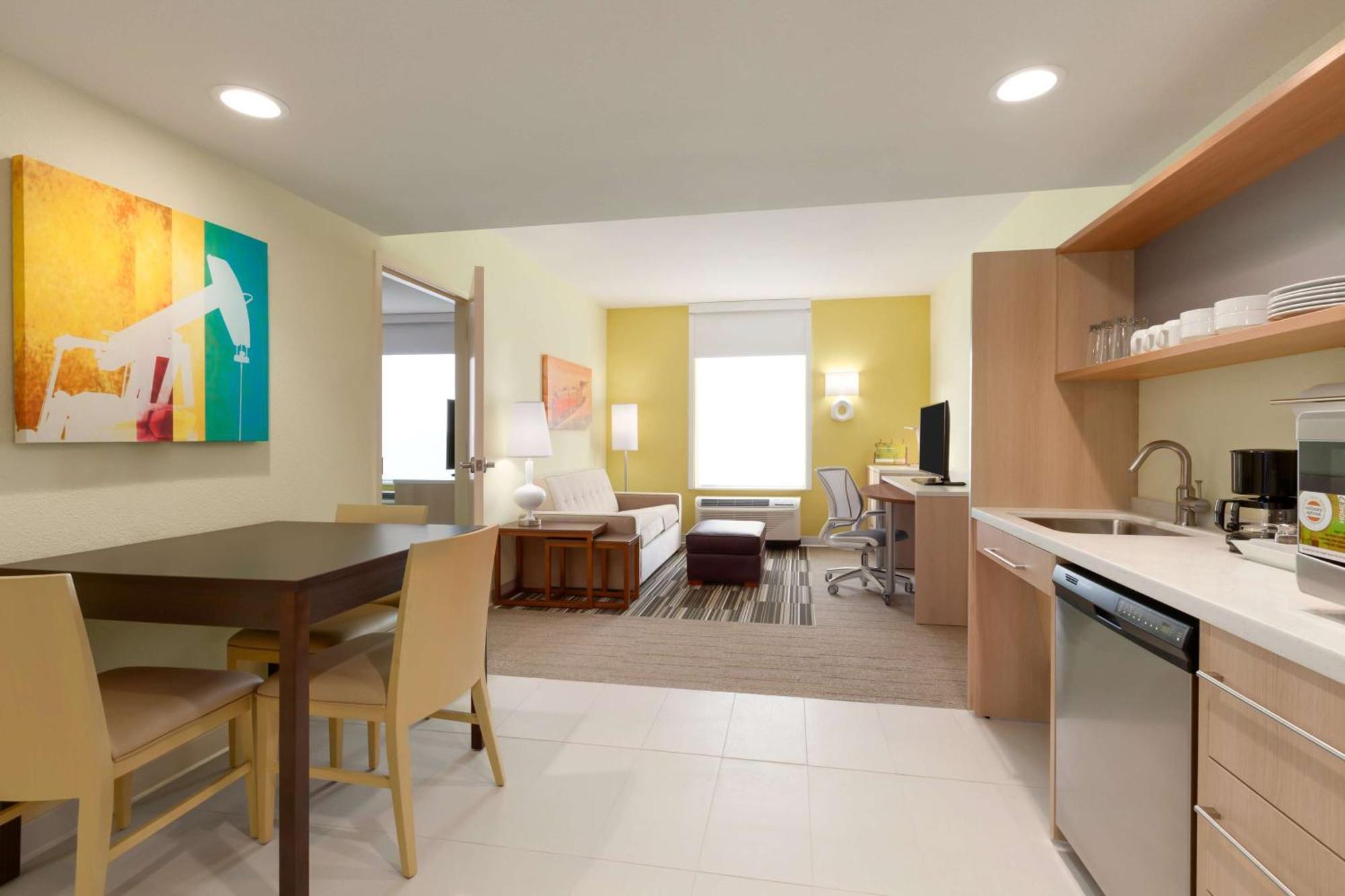 Home2 Suites By Hilton ג'ילט מראה חיצוני תמונה